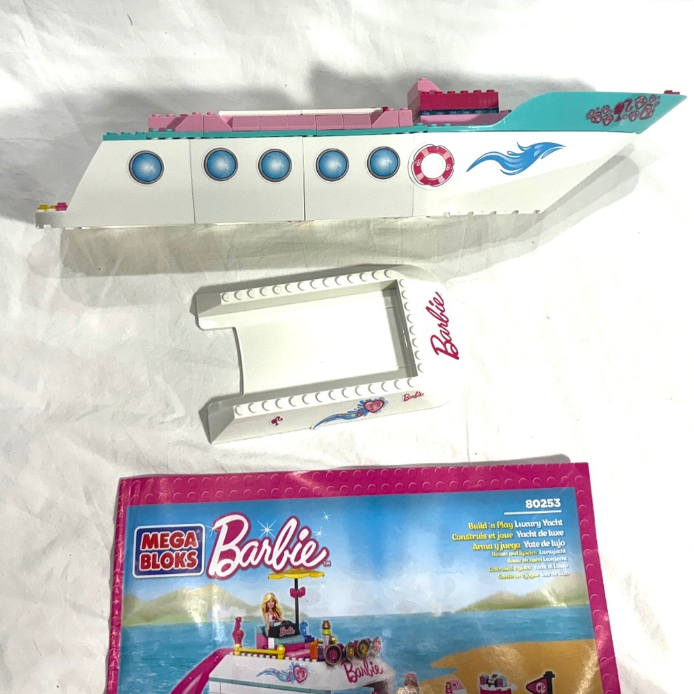 Pieces for LEGO Friends Airplane and MEGA BLOKS Barbie Cruise Ship Sets - Picture 5 of 7